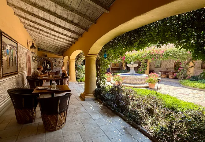 Photograph from Where Lulu Lunches: San Miguel Daytime Eats