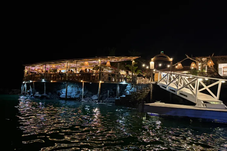 The Point: Got To Love a Place You Take A Water Taxi To For Dinner