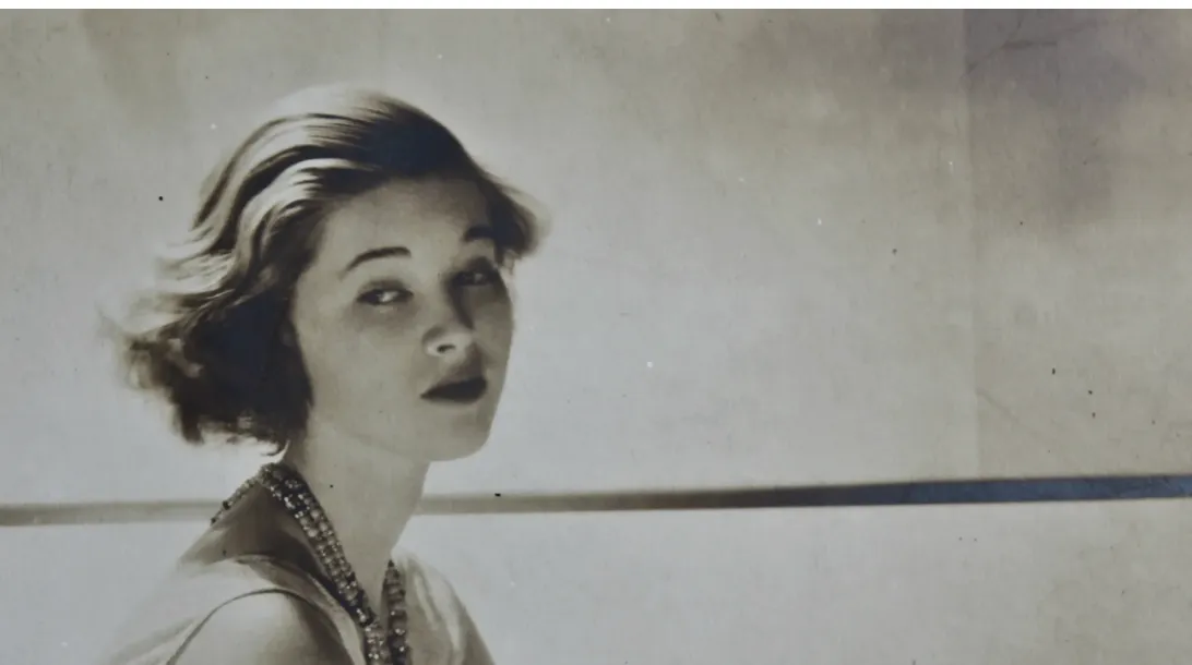 Aunt Mimsy: The Cecil Beaton / Vogue Years