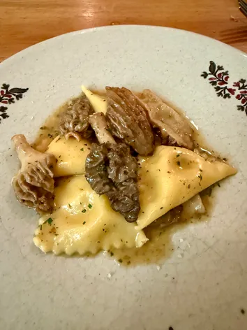 Potato and Parmesan pansotti with fresh morels