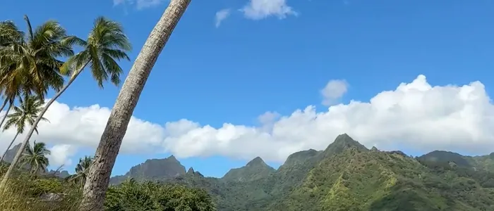 Moorea & Tahiti