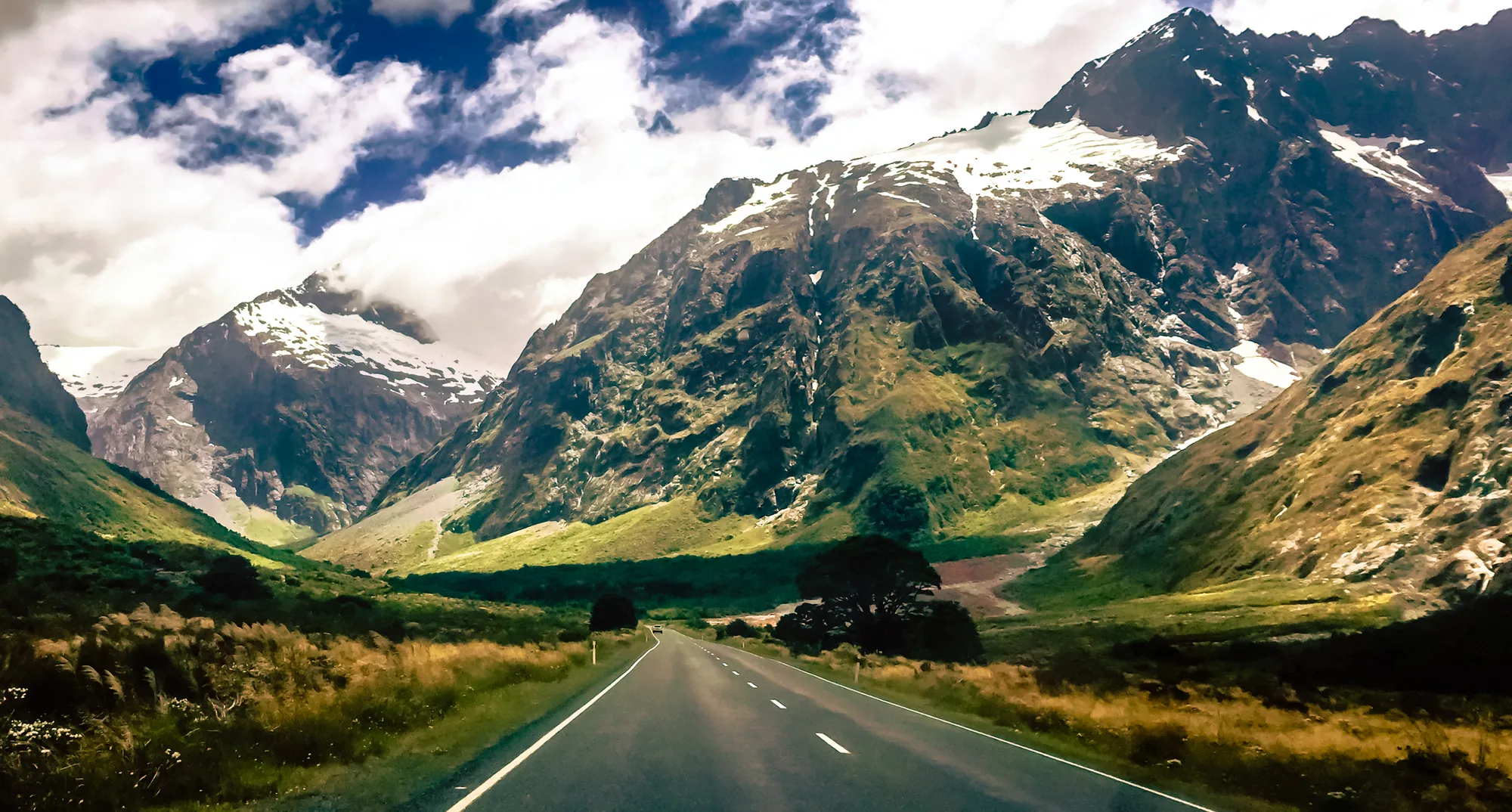 The road to Milford Sound