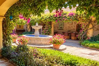 Lunch Under the Hacienda Eaves: Villa Santa Mónica