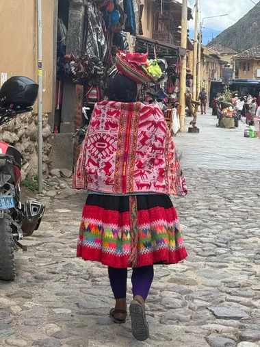 Walking home through the market street